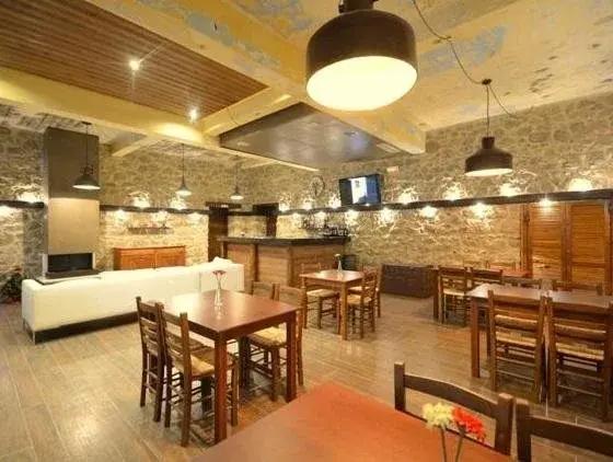 фото Polys Guest House