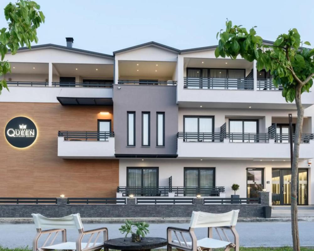 Elizabeth Queen Luxury Rooms