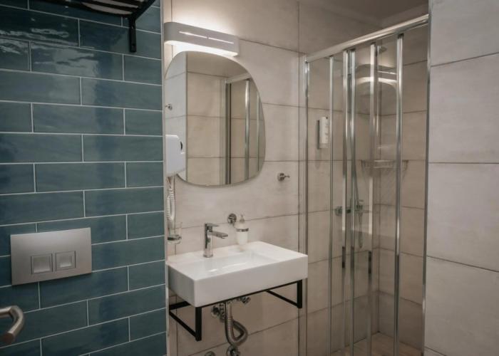 Elizabeth Queen Luxury Rooms