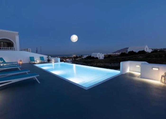 Eva's House