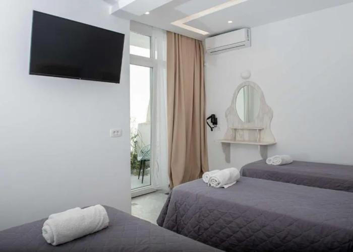 Hotel Cyclades