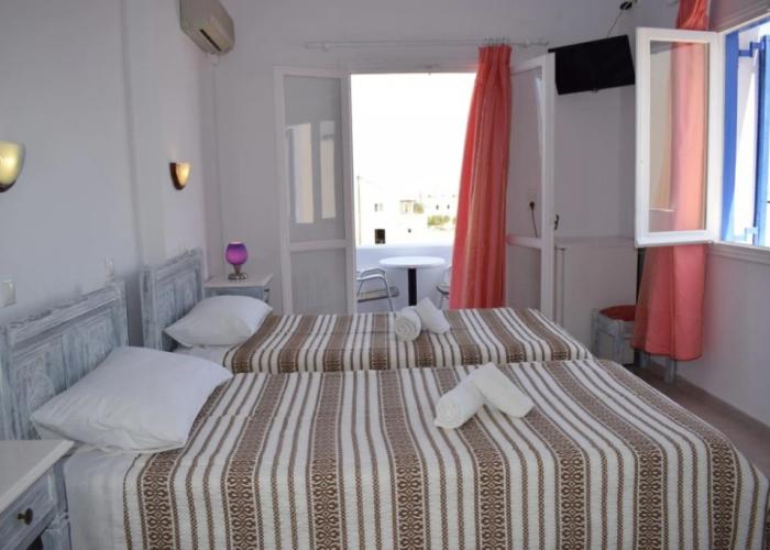 Hotel Cyclades