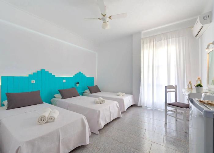 Ikaros Hotel