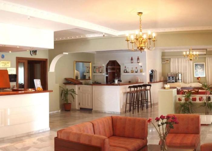 Albatros Hotel