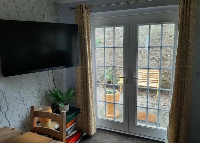Cozy Ground Floor Bodmin Retreat