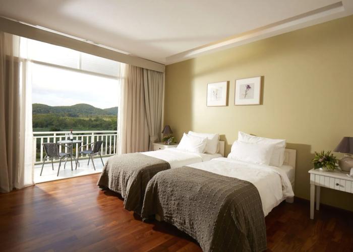 Santosha Health Lifestyle Resort