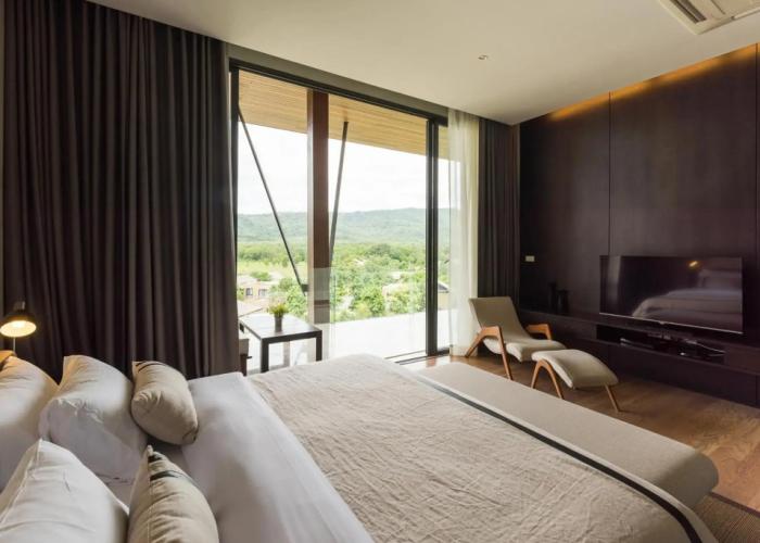 Atta Lakeside Resort Suite