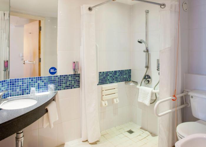 Holiday Inn Express London Stansted Airport by IHG
