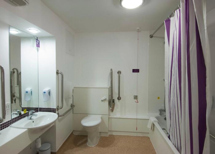 Holiday Inn Express London Stansted Airport by IHG