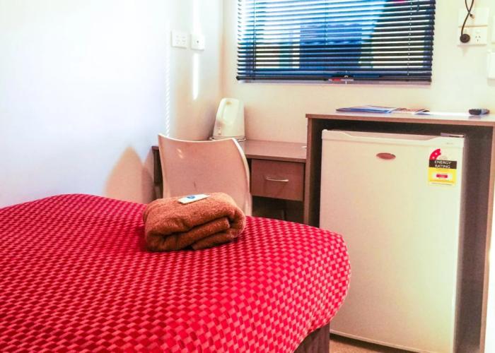 Spinifex Hotel