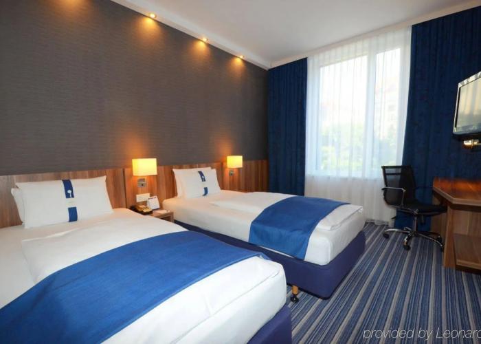 Premier Inn Dresden City Centre