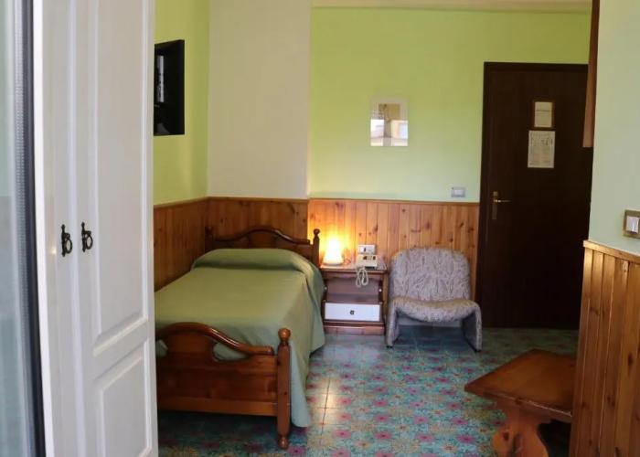 Tourist Hotel
