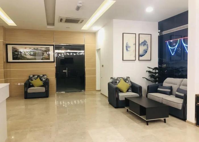 Seasons Hotel Barka