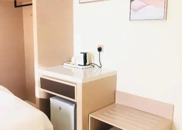 Season Inn Hotel