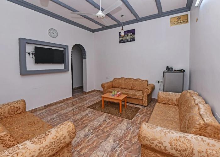 OYO 139 Al Ghadeer Hotel Apartments