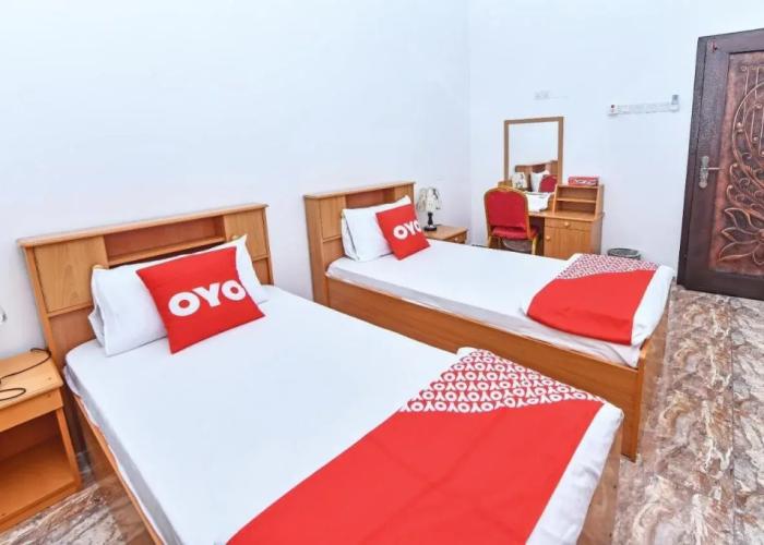 OYO 139 Al Ghadeer Hotel Apartments