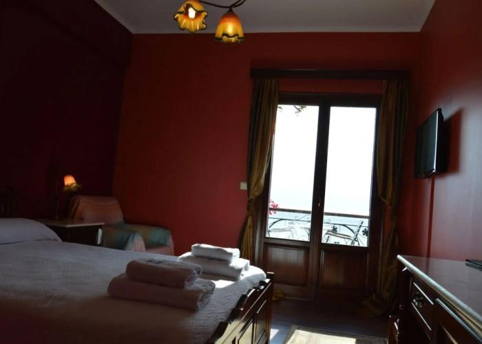 Ilion Hotel