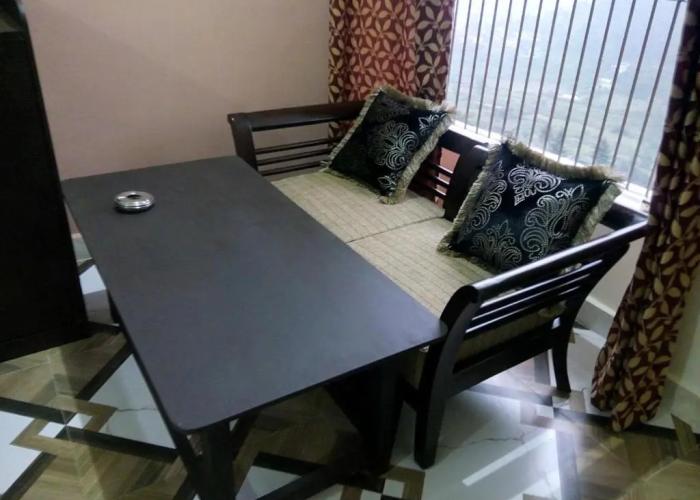 Hotel Avlokan - Near Kainchi Dham Mandir