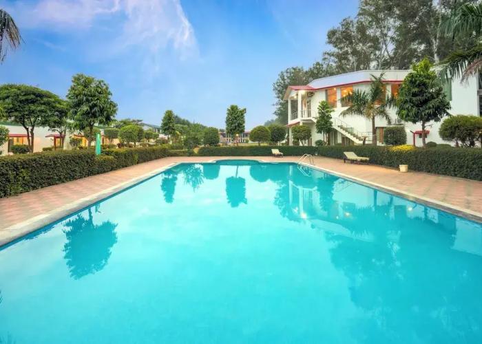 Corbett Holiday Forest Resort