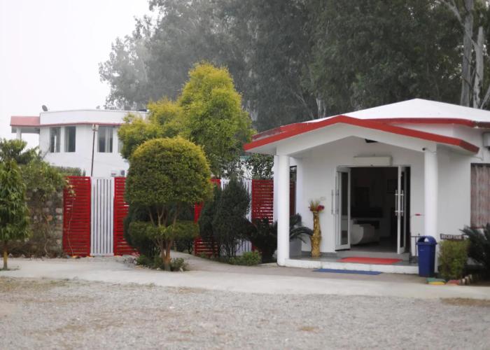 Corbett Holiday Forest Resort