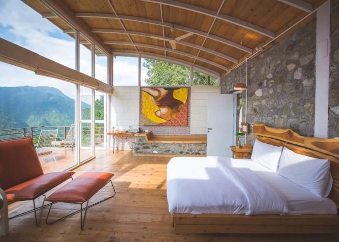 Seclude Ramgarh, Cliff's Edge