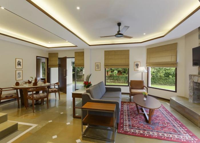 The Riverview Retreat, Corbett
