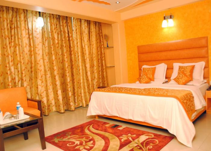 Hotel Moon Light Bhimtal