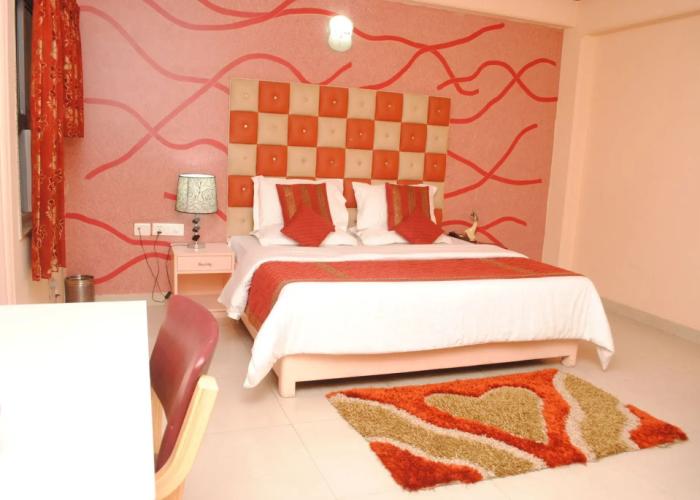 Hotel Moon Light Bhimtal