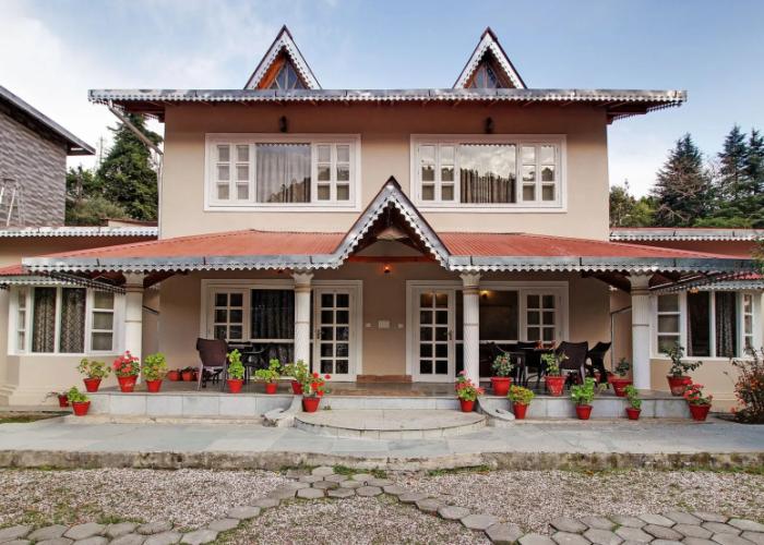 Hotel Neelesh Inn - A Luxury Lake View Hotel (20 kms from Nainital)