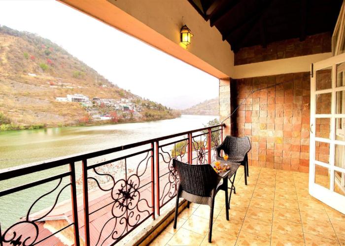 Hotel Neelesh Inn - A Luxury Lake View Hotel (20 kms from Nainital)