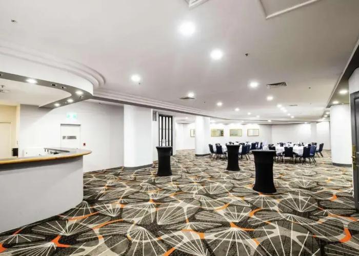 Hilton Darwin
