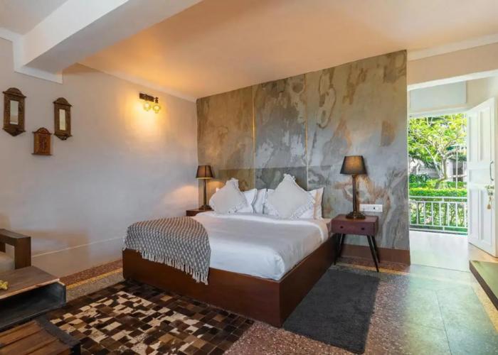 Maati Resort by the Lake Hill