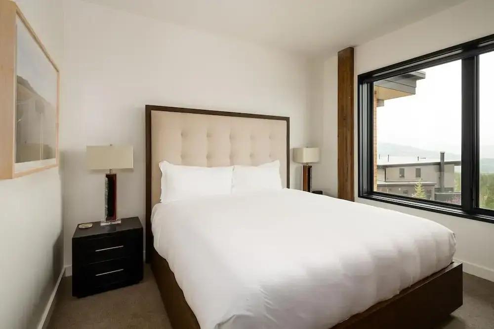 201 Lakelodge 3 Bedroom Condo by Moonlight Basin Lodging