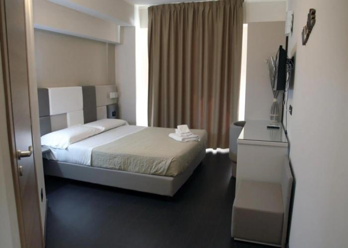 Hotel Sogni D'Oro Airport