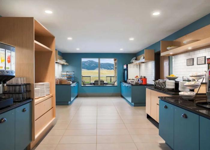 Country Inn & Suites by Radisson, Bozeman, MT