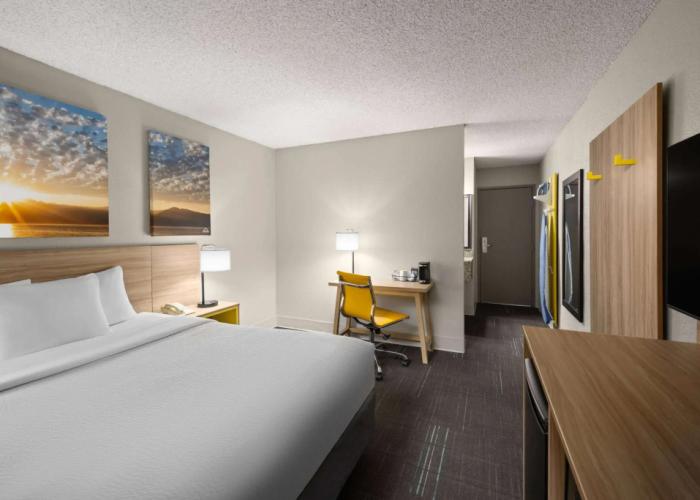 Days Inn & Suites by Wyndham Bozeman