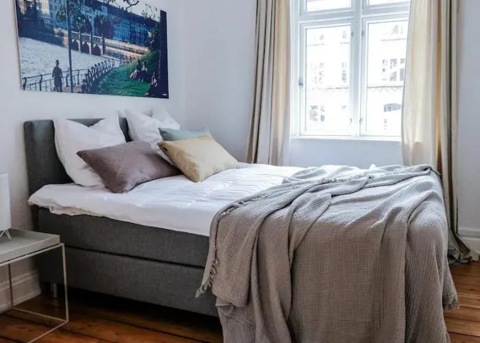 Beautiful 2-bedroom in Great Location