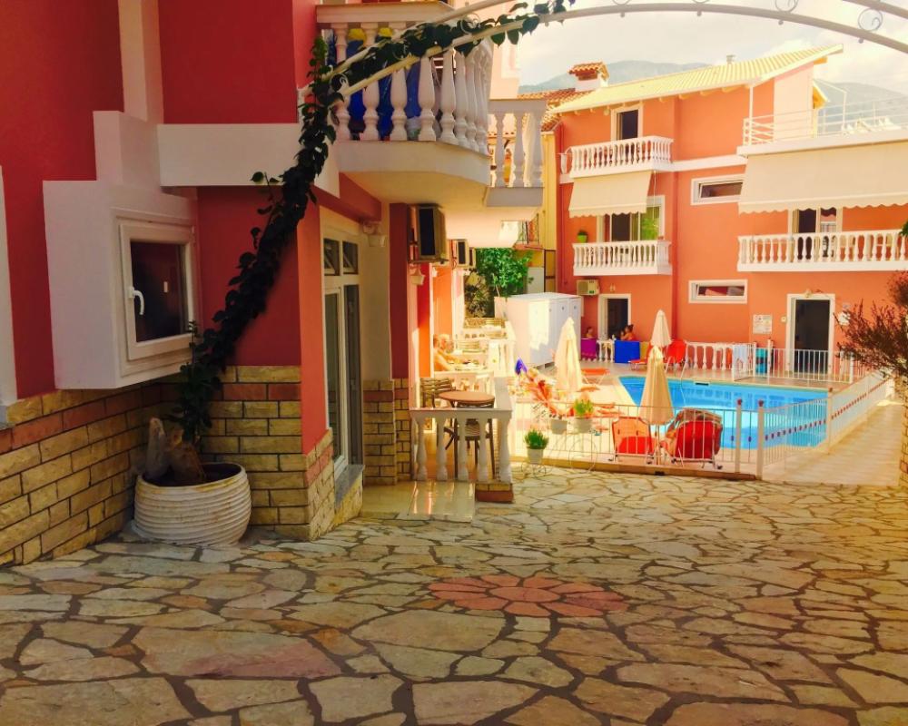 фото Villa Antonis
