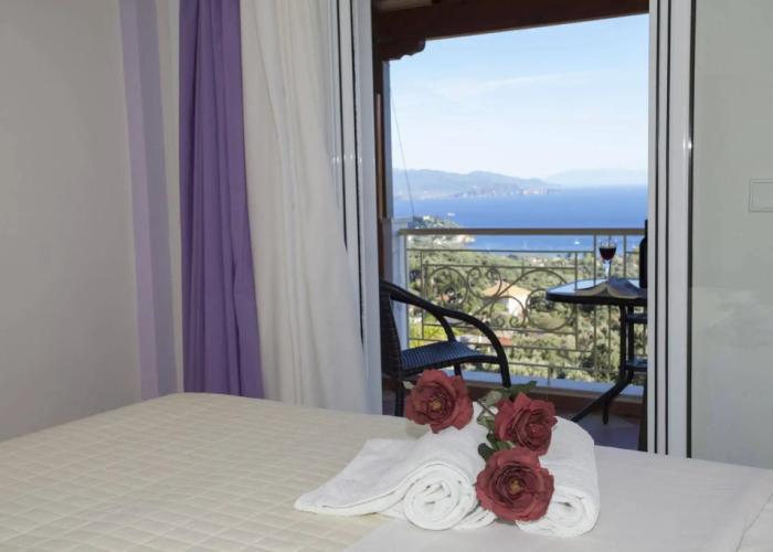 Filoxenia Sea & View