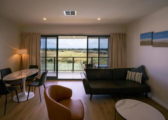 Lady Bay Hotel