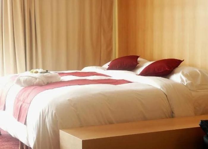 LIEUSAINT - Residhome Appart Hotel Suites Paris Sénart