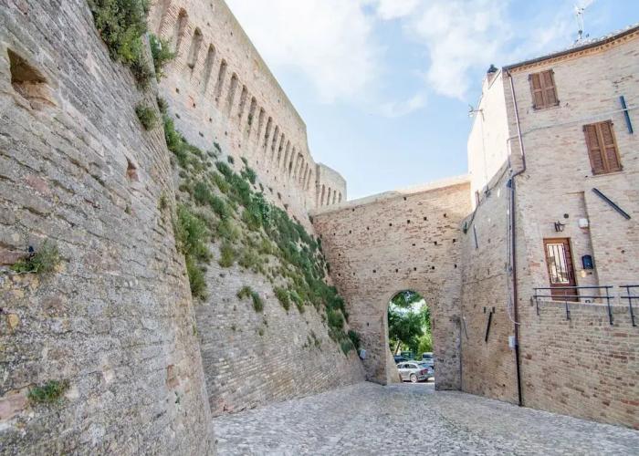 Pretty Apartment in Ascoli Piceno with Hot Tub