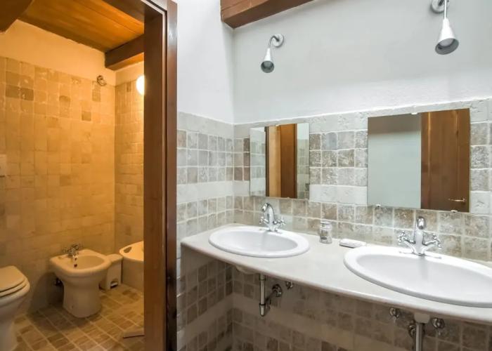 Scenic Apartment in Ascoli Piceno with Hot Tub