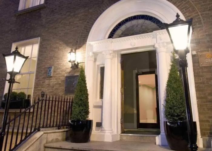 Premier Suites Dublin Leeson Street