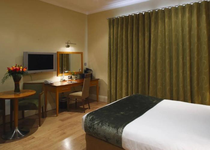 Premier Suites Dublin Leeson Street
