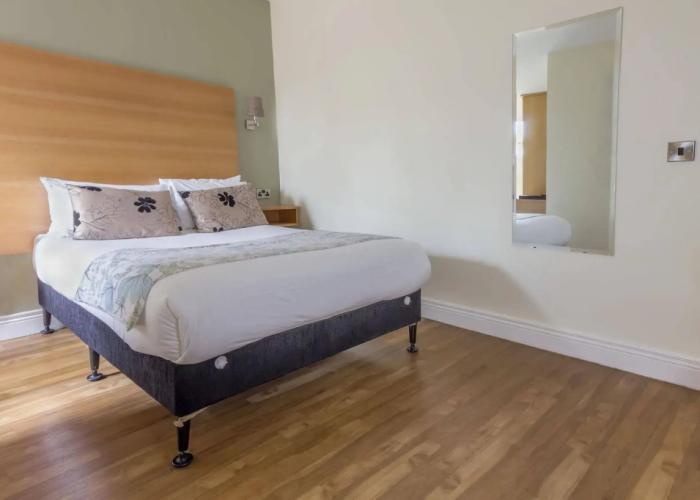 Coach House Hotel