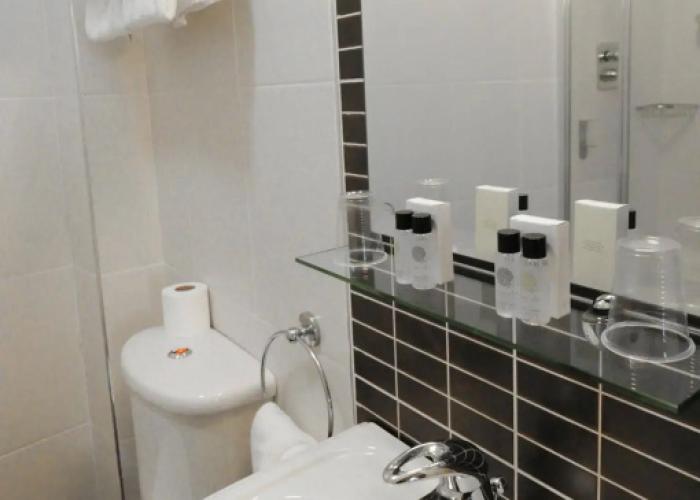 Coach House Hotel