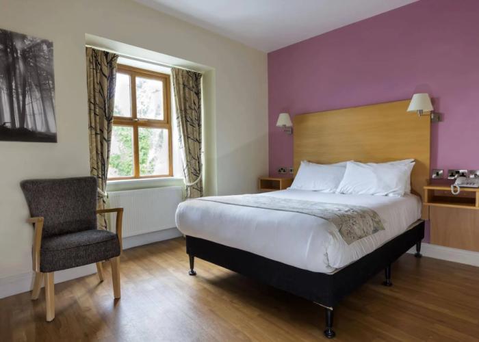 Coach House Hotel