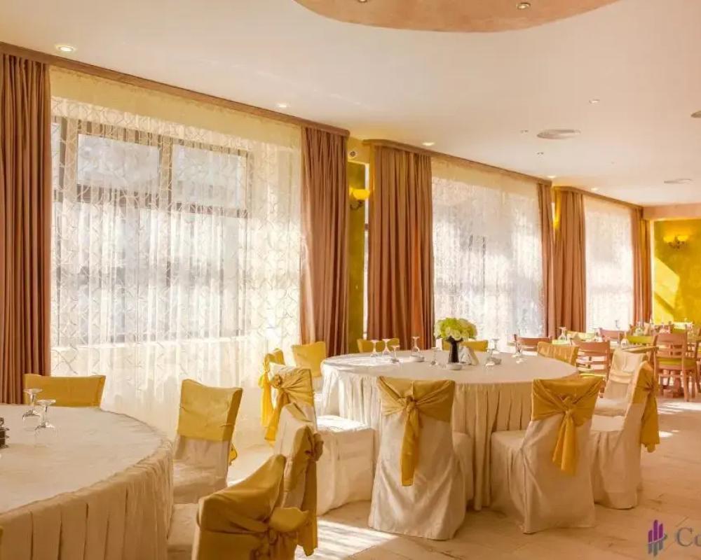 фото Hotel Corvaris
