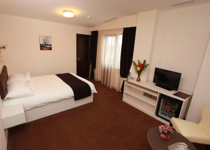 West Plaza Residence